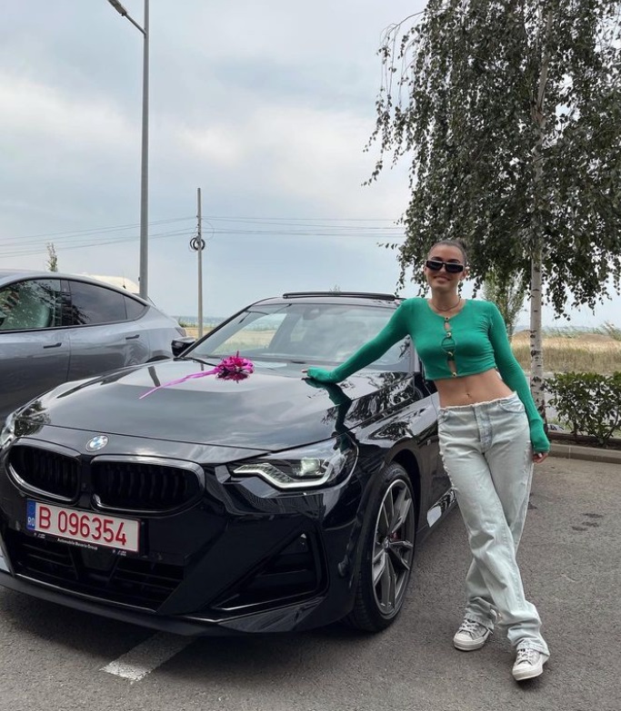 Reacția Andreei Esca atunci când Alexia Eram, fiica ei, și-a cumpărat mașină de 60.000 de euro cu 374 de cai-putere:  „Sunt banii pe care i-am muncit”