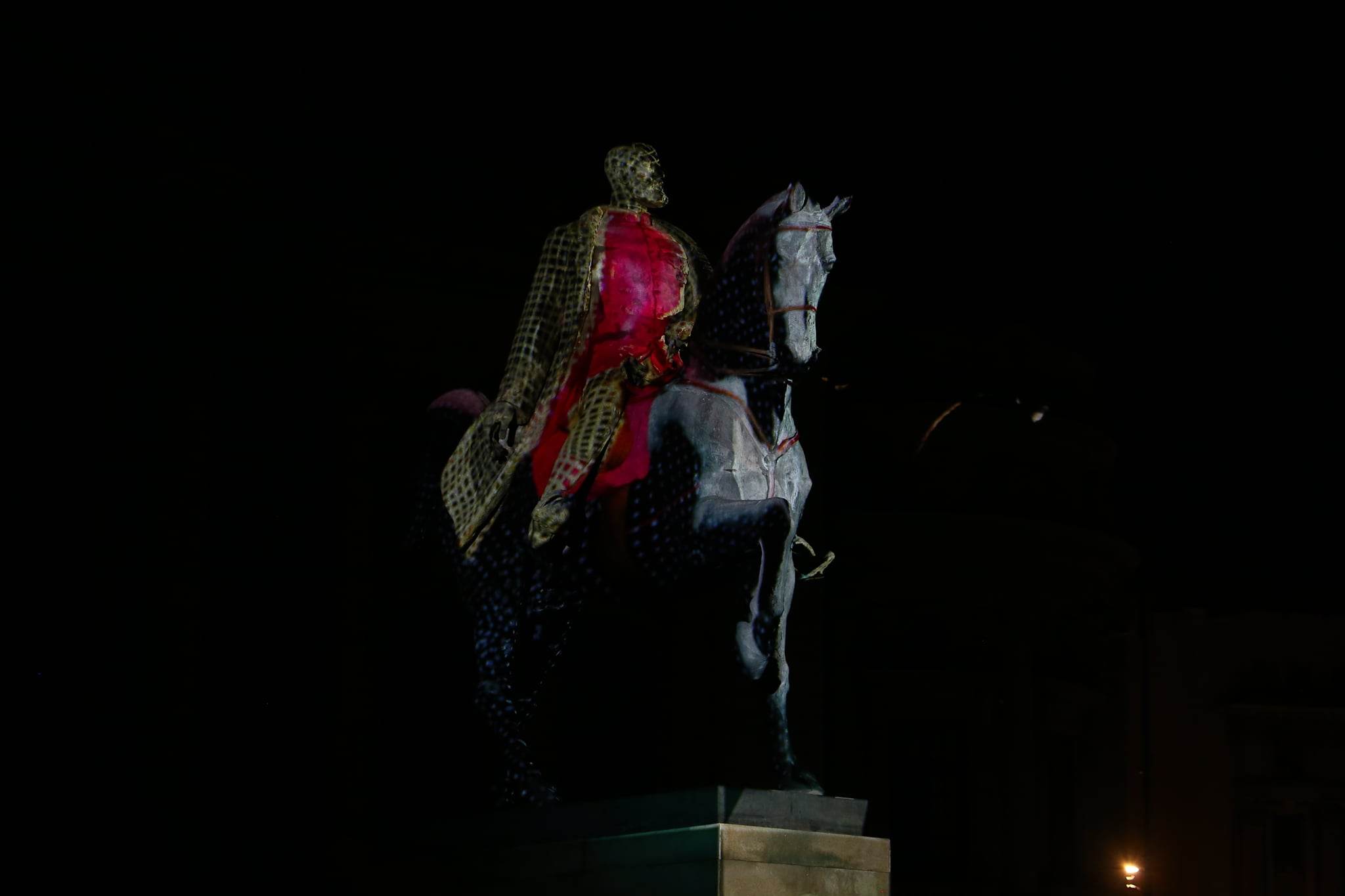 Spotlight 2023. Imagini spectaculoase surprinse pe Calea Victoriei de la festivalul luminilor