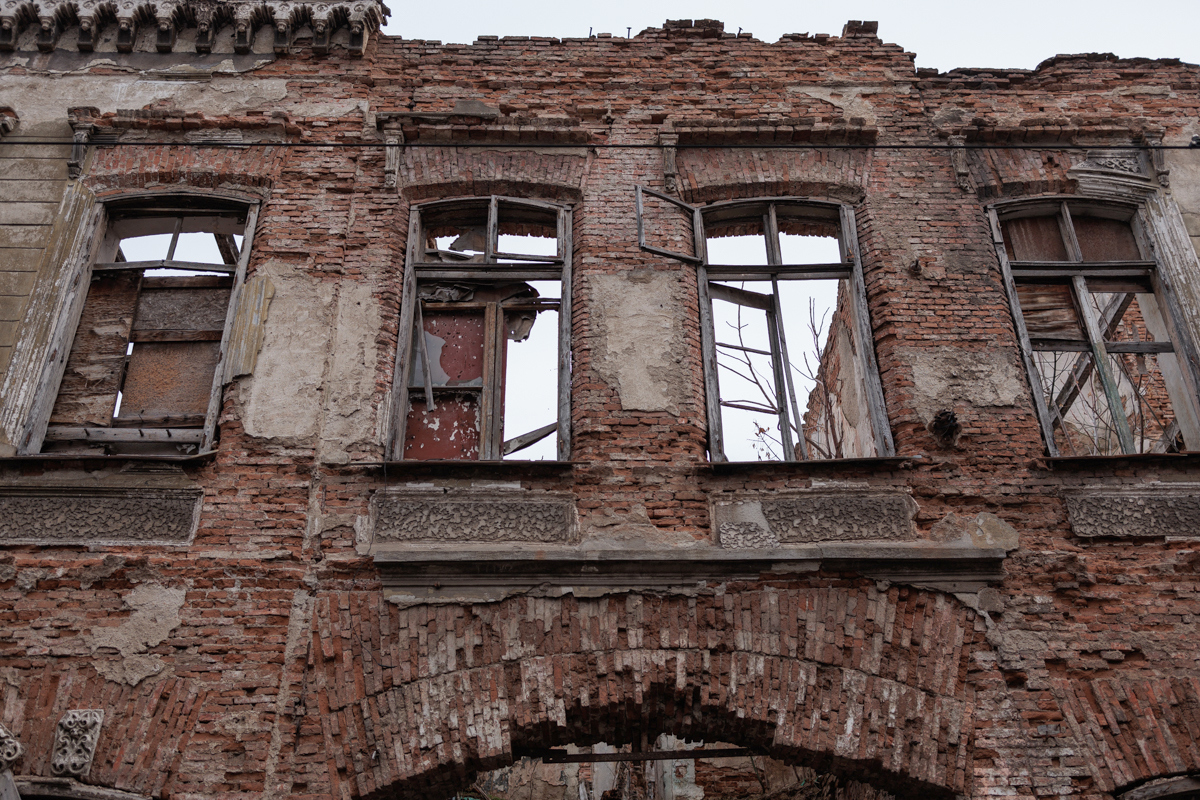 Încep lucrările la Hanul Solacolu, la 165 de ani de la construcție și 24 de când a fost evacuat ultimul chiriaș