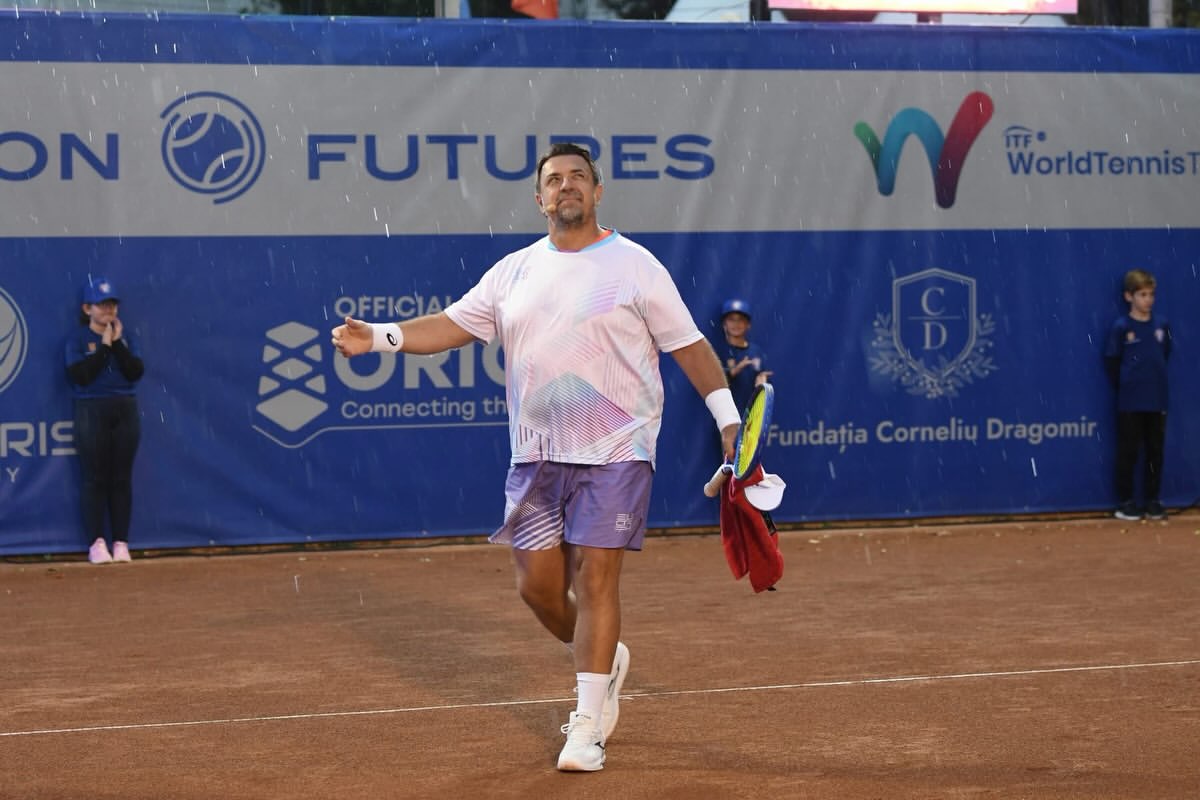 Mihai Bobonete și Horia Brenciu au jucat tenis pe ploaie pentru a ajuta un copil bolnav