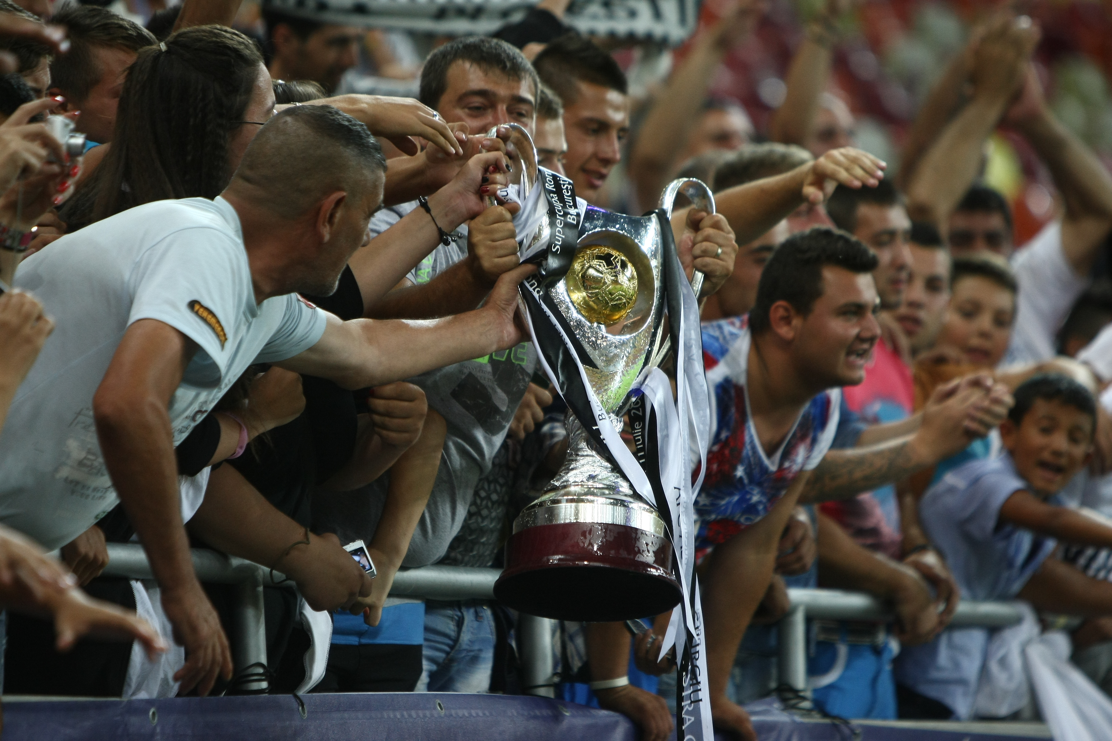 GALERIE FOTO / SUPERCUPA: STEAUA - ASTRA 1-1 (3-5 la penalty-uri)
