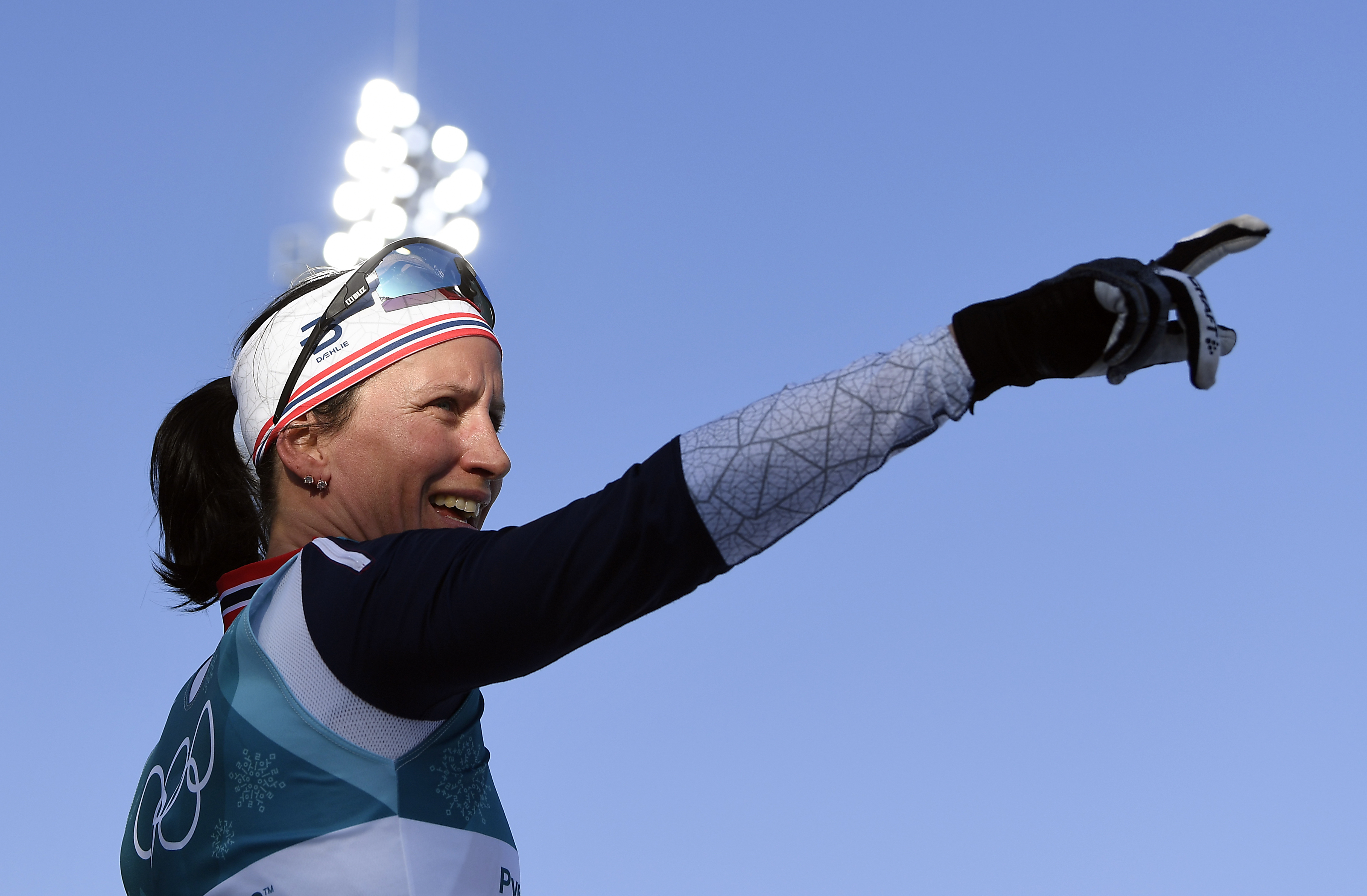 Marit Bjoergen, sportiva cu cele mai multe medalii în istoria Olimpiadelor de iarnă. Norvegianca a închis Jocurile Olimpice de iarnă 2018 cu un aur la schi fond, start în masă! | FOTO