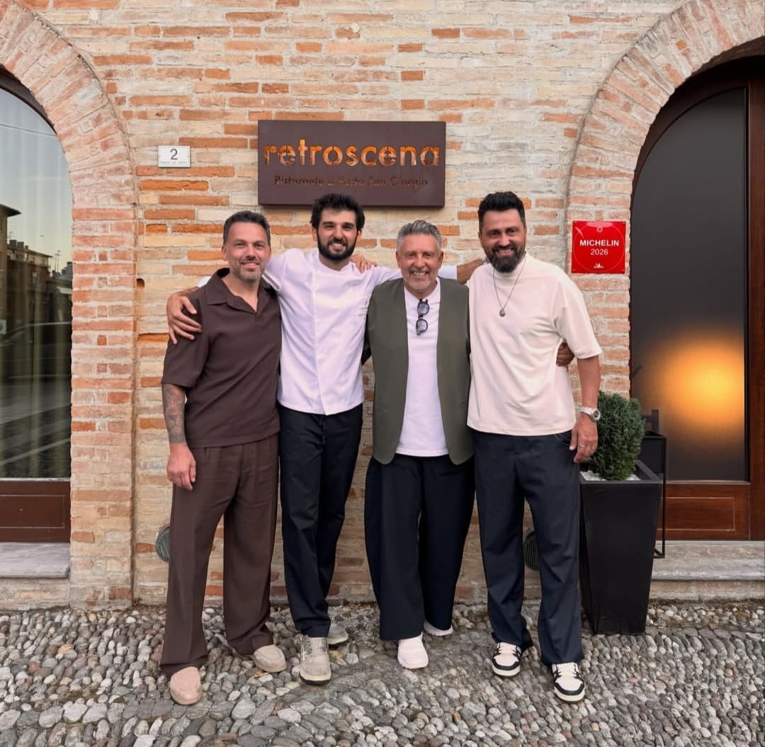 Imagini rare cu jurații „Chefi la cuțite” și familiile lor, în Italia. Motivul pentru care echipa s-a reunit
