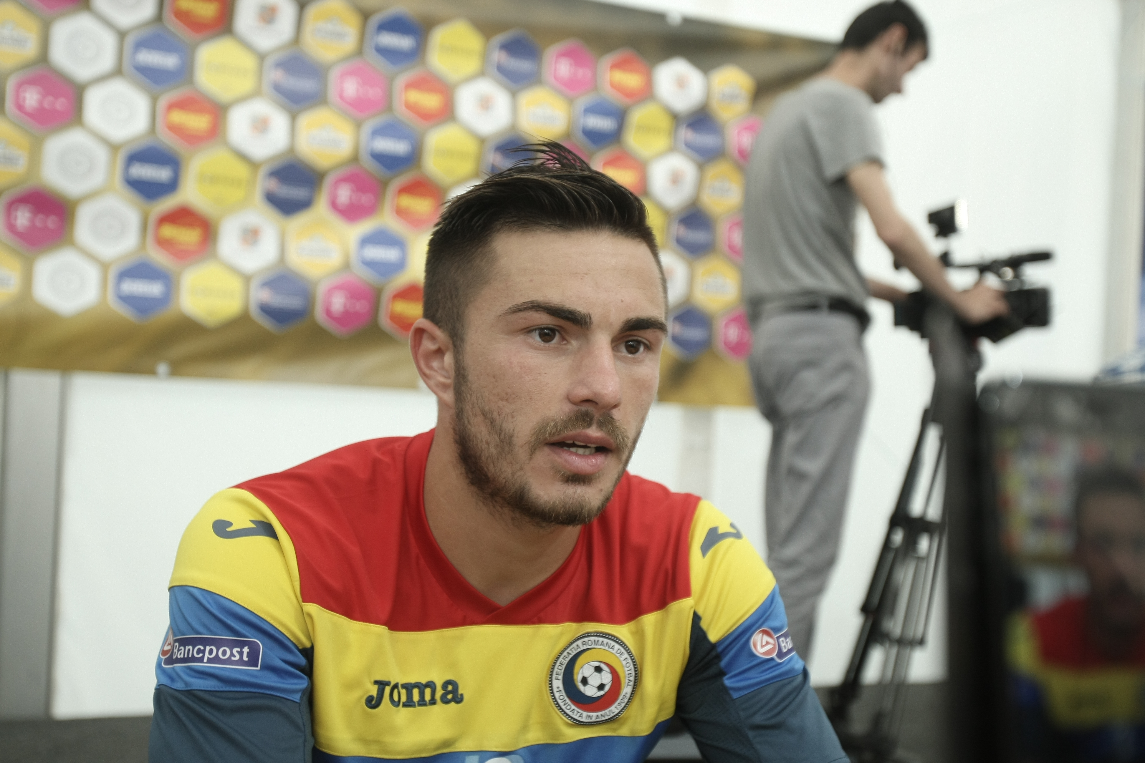 Alin Toșca își face curaj după duelurile cu Messi și Ronaldo: ”Și Lewandowski are două picioare!”