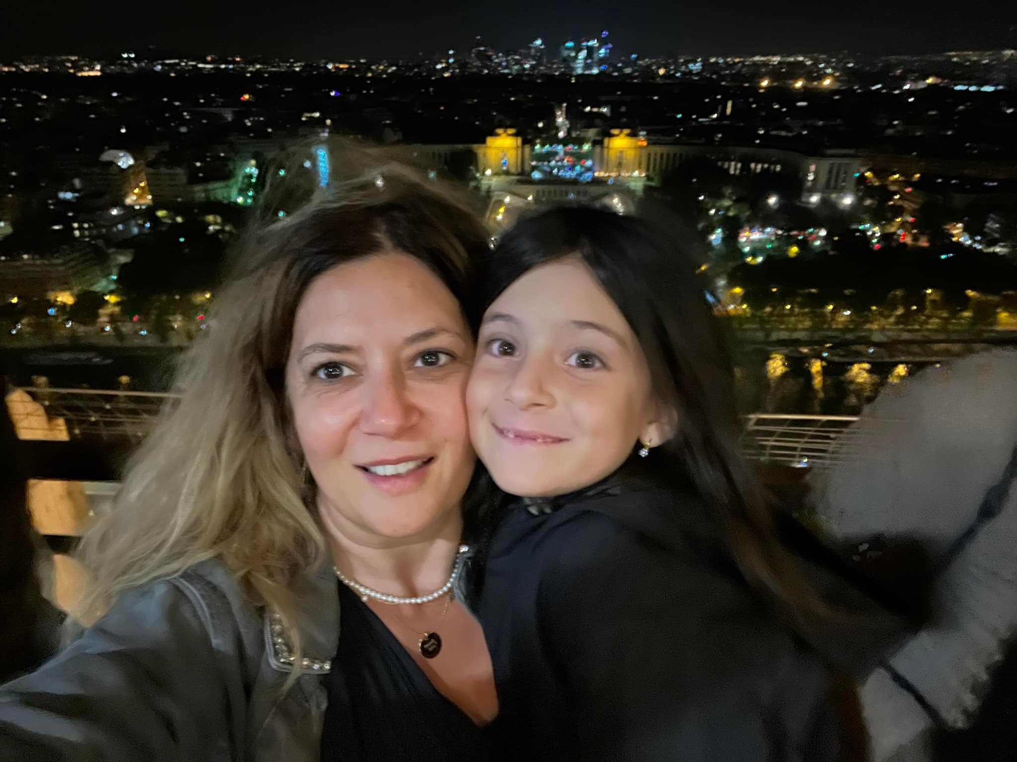 De ce Amalia Enache și-a înscris fiica la o școală privată. Ce spune prezentatoarea despre învățământul la stat: „Nu este adaptat la nevoile părinților”