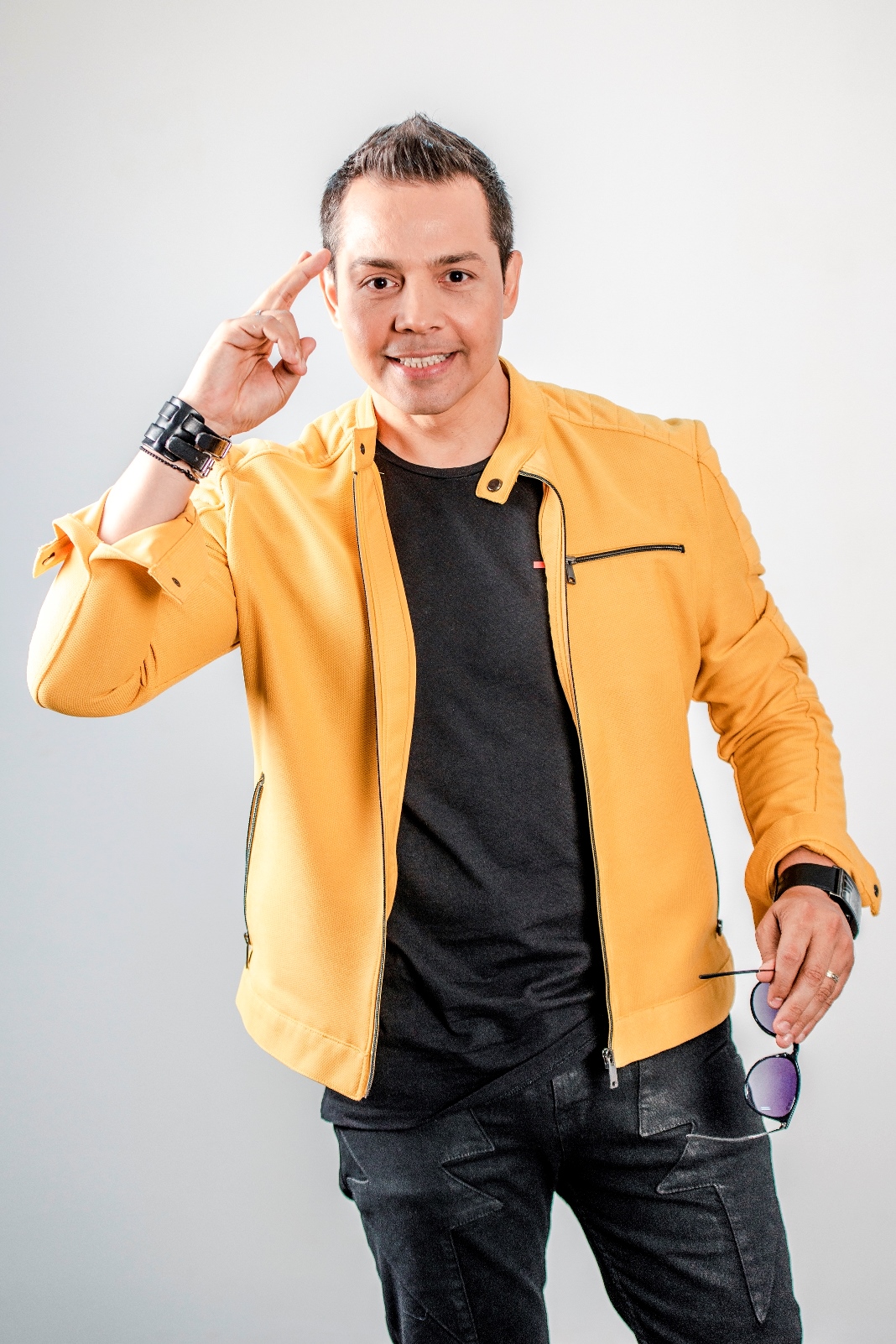 Connect-R, la “Te cunosc de undeva!”. Va concura alături de Mihai Trăistariu, Romică Țociu, Alin Gheorghișan și Jean de la Craiova | FOTO