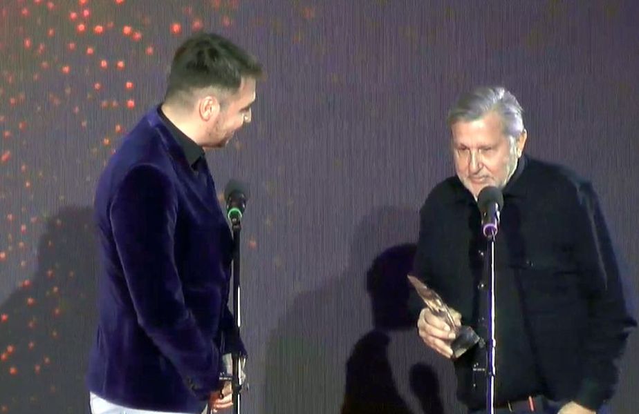 Cum scria Costin Ștucan despre meciurile din Premier League în anul 1996, fără să vadă partidele: „Perioadă frustrantă”