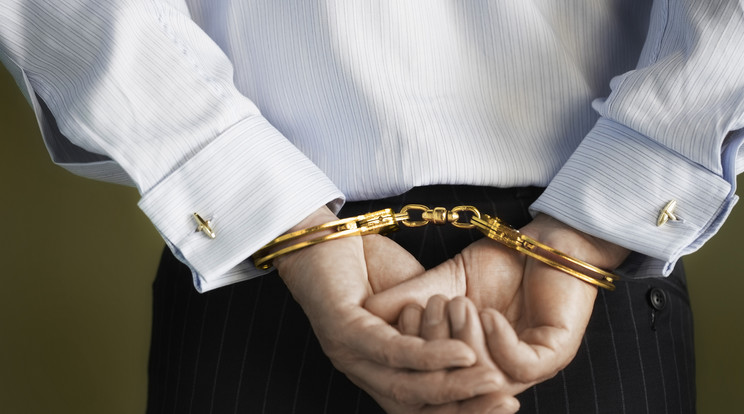 Kettős gyilkosság Újpesten: 37 éves férfi végezte ki a szüleit