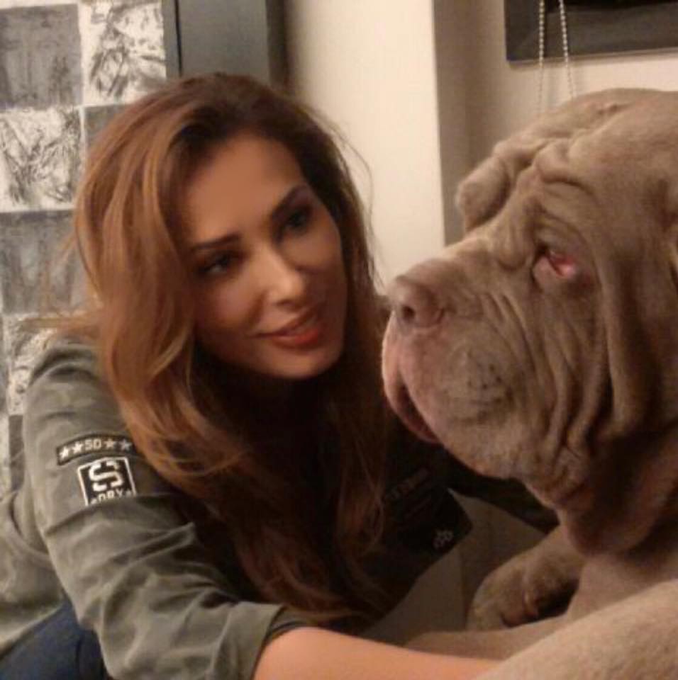 Imaginile care îi dau de gol pe Iulia Vântur și Salman Khan. Degeaba se ascunde românca | FOTO