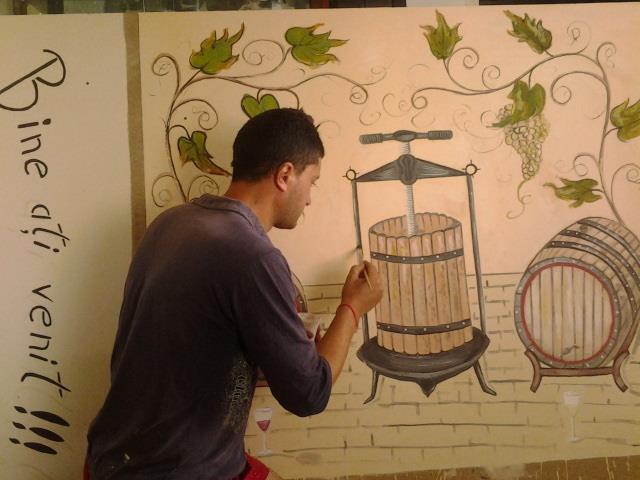 Un tânăr pictor s-a spânzurat într-o pădure din Vrancea