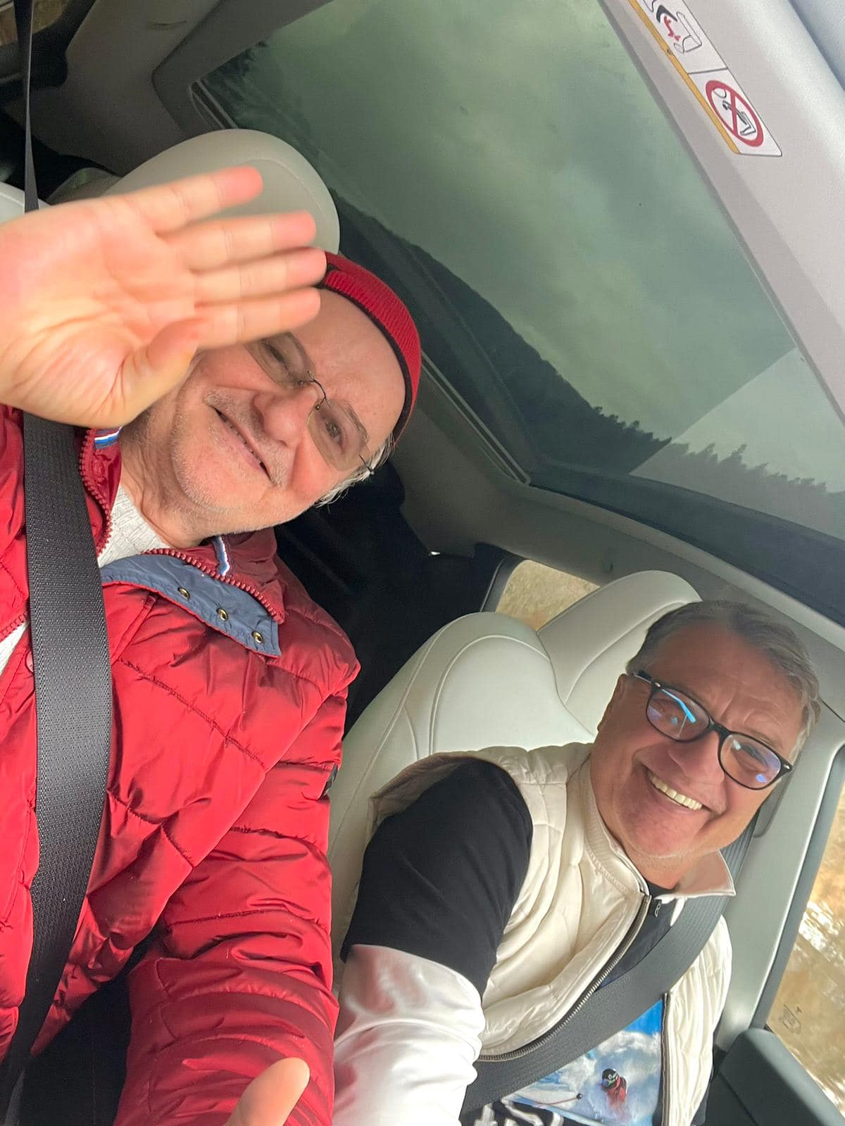 Ce viață duce Irinel Columbeanu la azil: „Recent i s-au făcut toate analizele medicale”. Merge la sală zilnic și a început să primească pensia