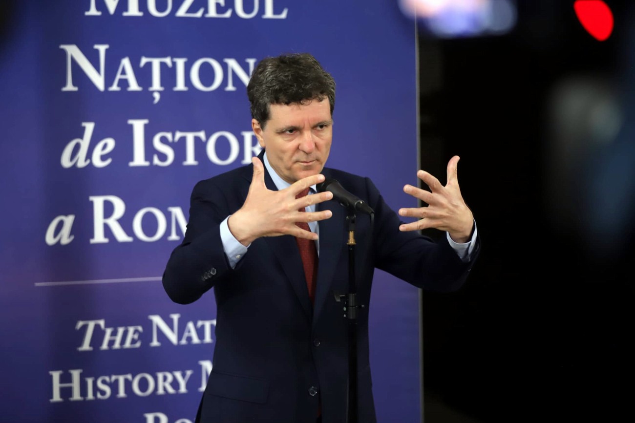 Preşedintele Nicuşor Dan şi-a vizitat rudele, după ce a fost la slujba de la Mănăstirea Dejani, de lângă Făgăraş