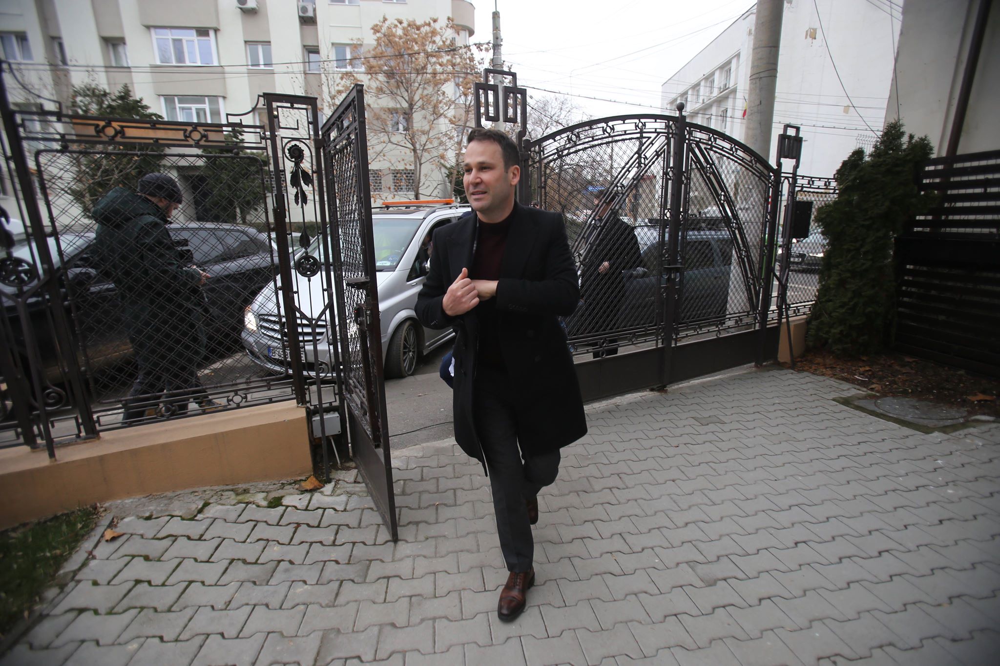 FOTO | Dragnea şi Teodorovici, faţă în faţă cu primarii de municipii, pentru negocieri pe buget. Falcă: Ne-a spus: "Ce vreţi să faceţi? Bugetul trebuie închis!"