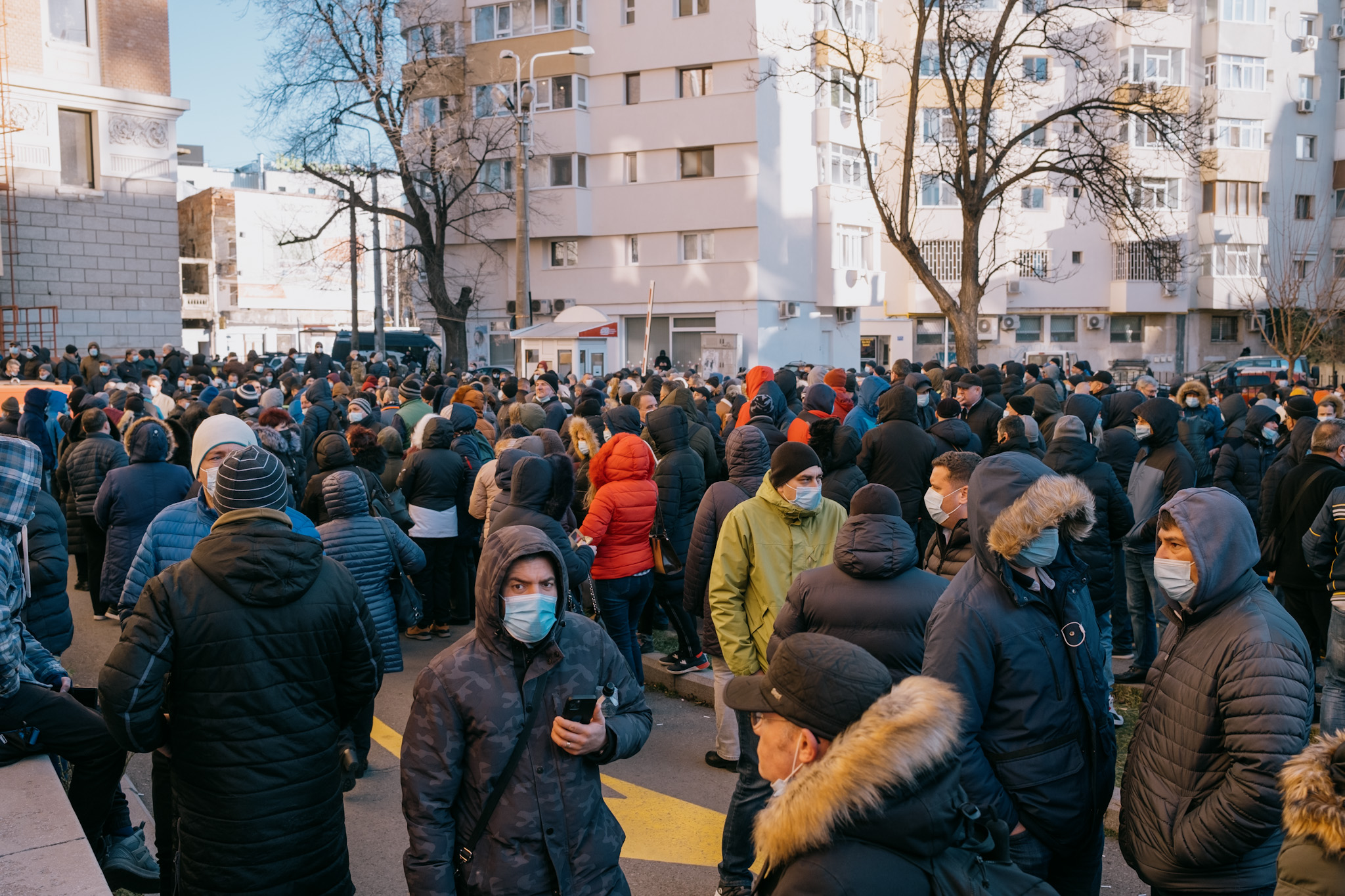 Protest al angajaților STB față de condițiile de muncă. „Autobuzele au aceleași anvelope de ani”