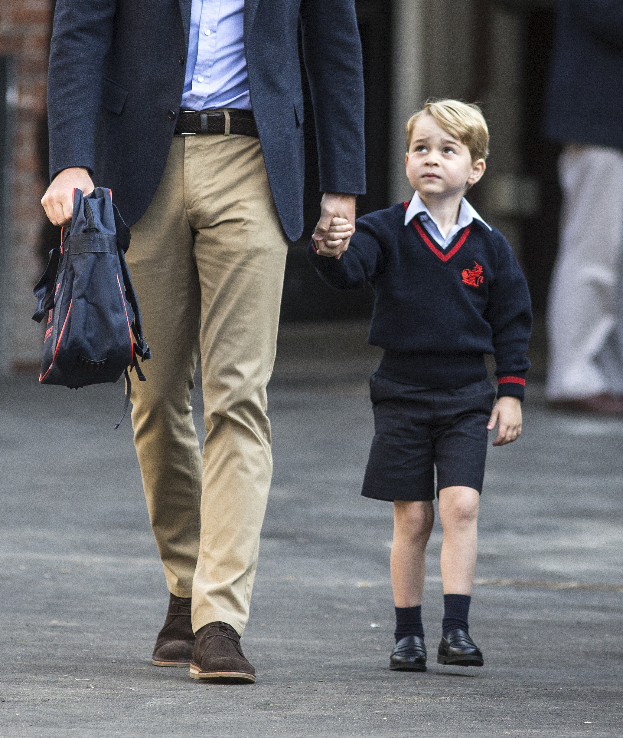 FOTO| Prințul George a început școala