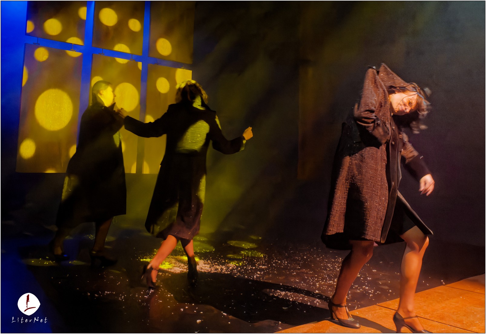 Spectacolul de teatru inspirat de povestea Olgăi Bancic: „Continuăm să idolatrizăm creația unor fasciști și ne mirăm că extrema dreaptă revine în forță” | Interviu