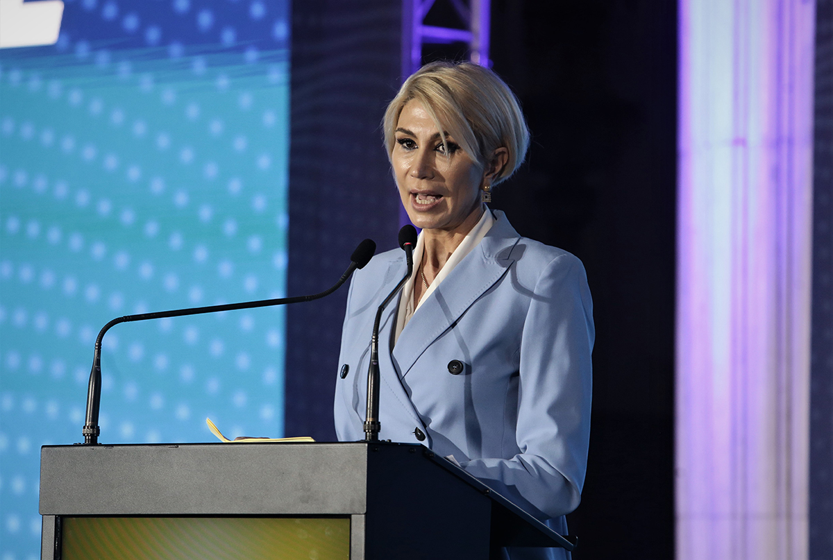 Imagini cu Raluca Turcan, după ce ar fi apelat la intervenții estetice. Transformarea fostului ministru al culturii este uluitoare