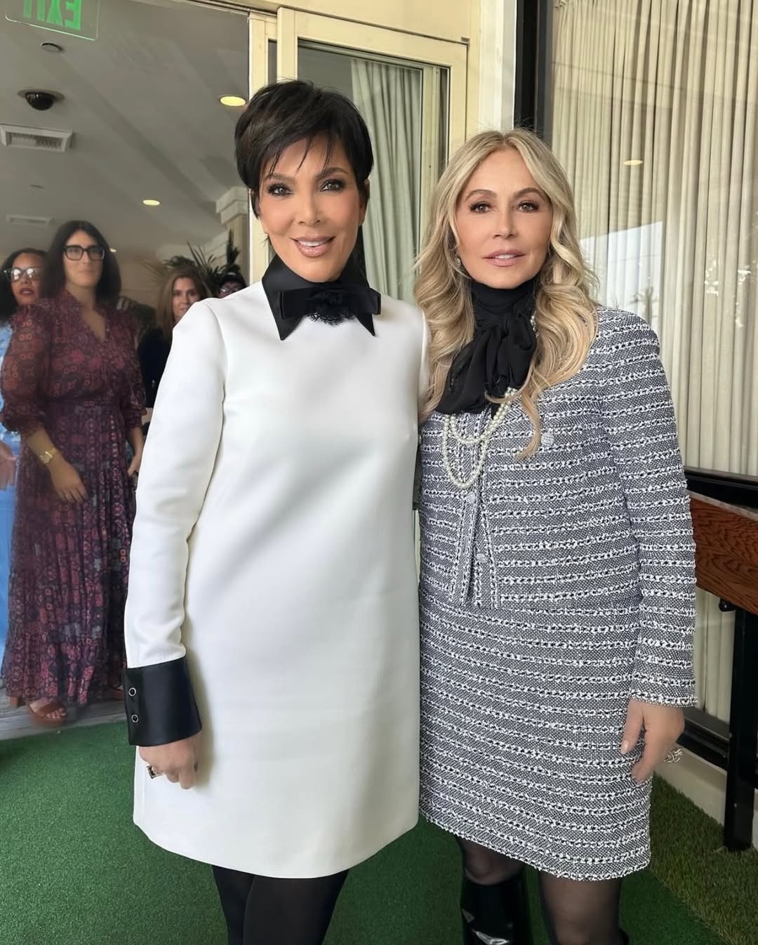 Kris Jenner, prima reacție după ce s-a spus că nu e nemulțumită de liftingul facial de 100.000 de dolari. Mama surorilor Kardashian are 70 de ani