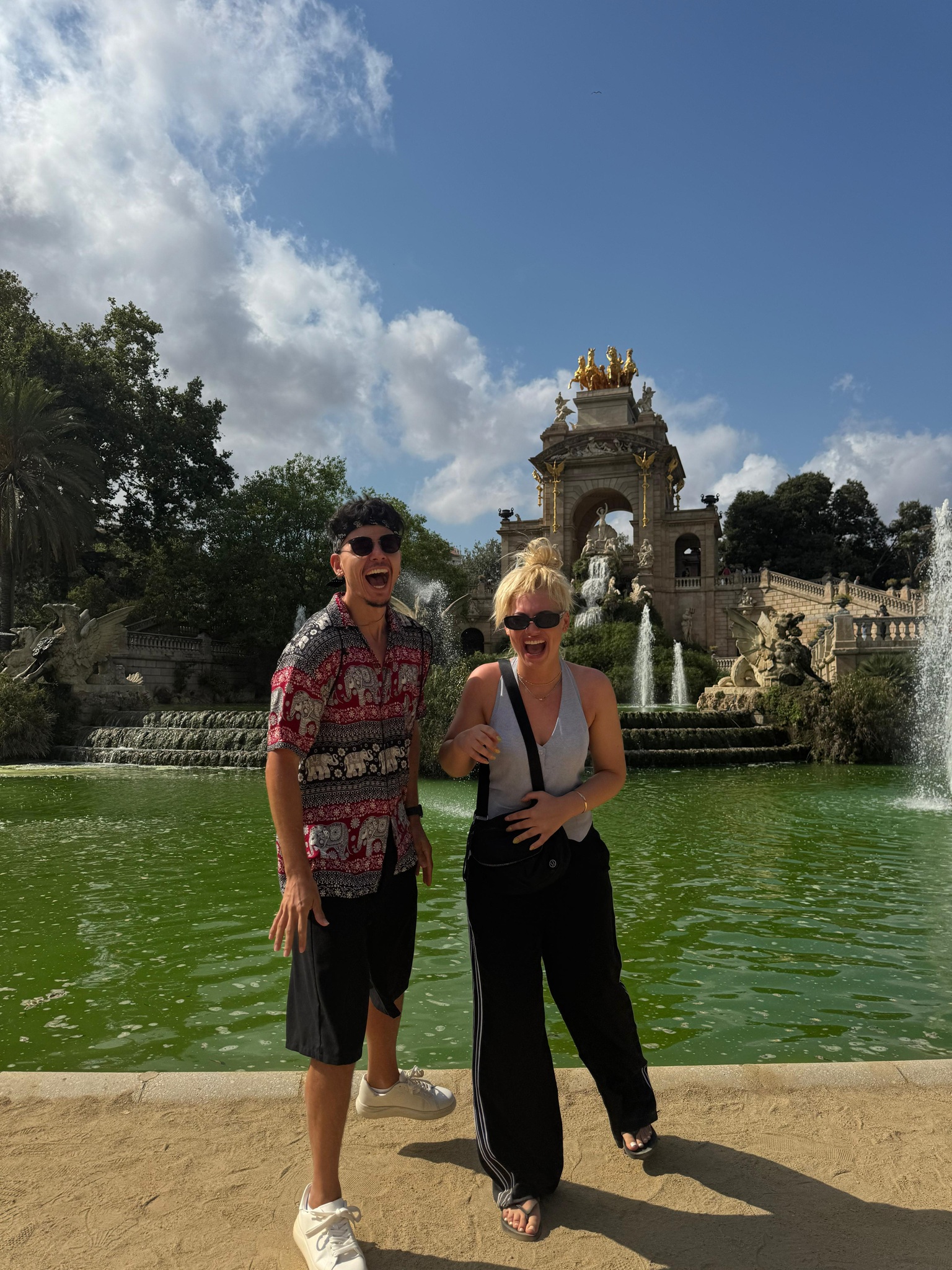 Destinația de vacanță aleasă de Emilian și alți actori din „Ana, mi-ai fost scrisă în ADN”: „Oameni faini, vibe relaxat și mâncare bună”