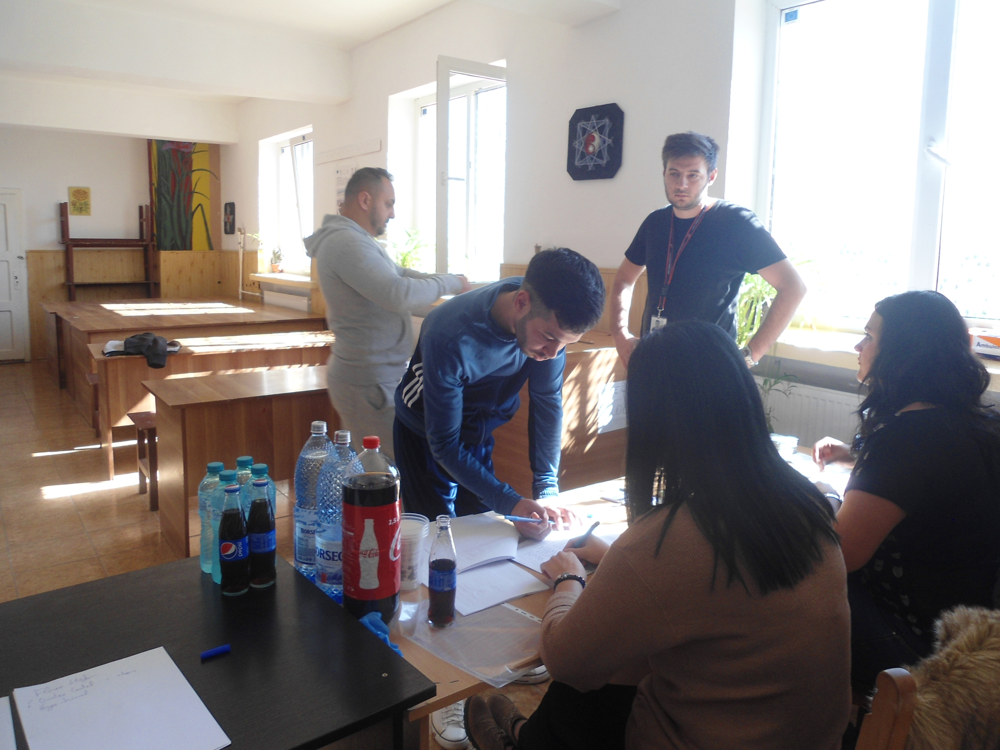 FOTO&VIDEO / Cum au votat deţinuţii de la Penitenciarul Jilava la referendumul pentru definirea familiei