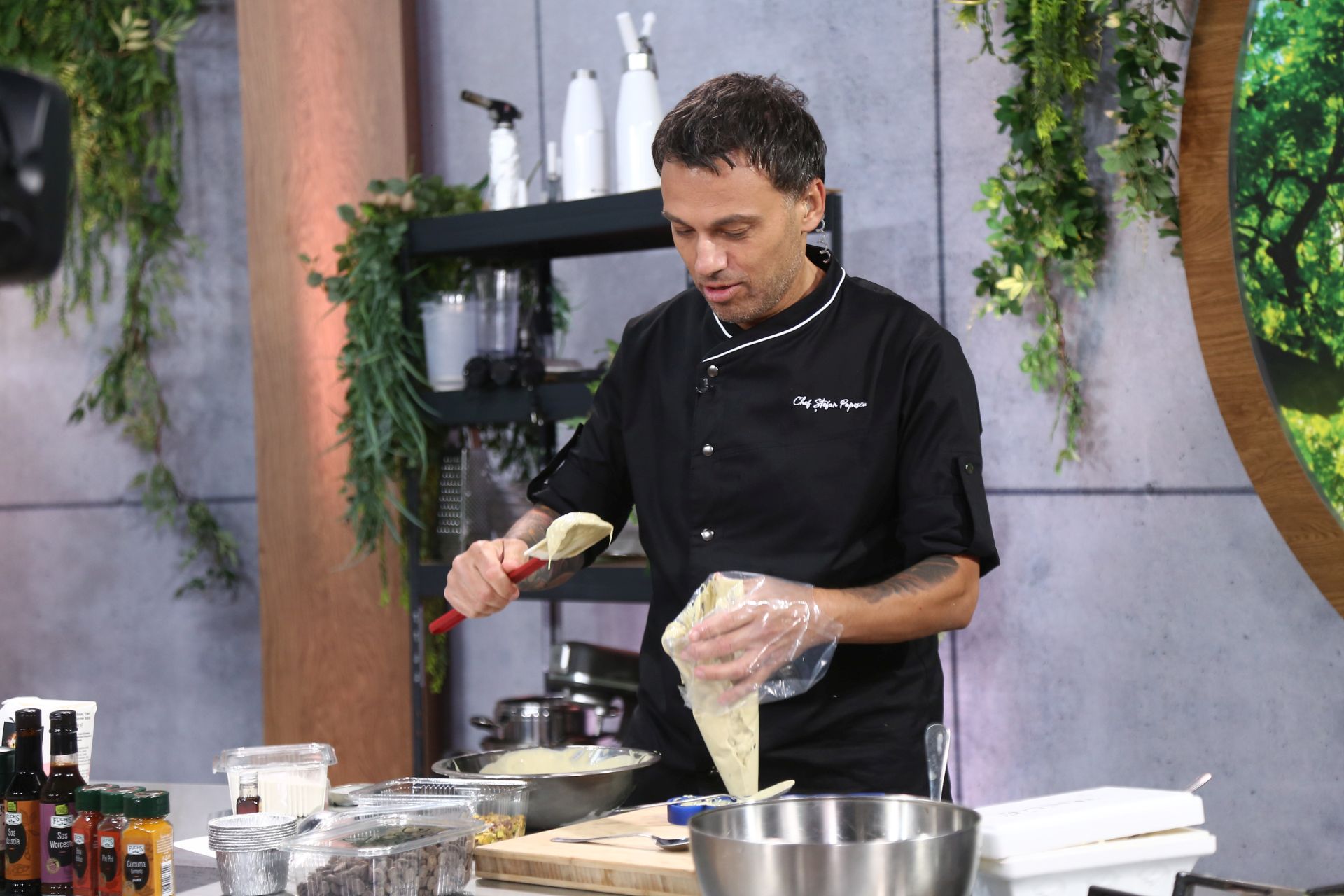 Chef Ștefan Popescu, despre momentele tensionate de la „Chefi la cuțite”. Ce nu se vede la TV: „E refugiul meu”