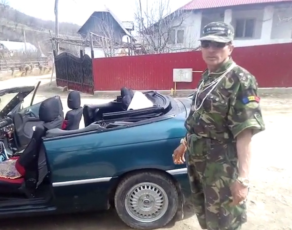 VIDEO/ Noile invenții ale lui Cicică din Solonț: coteț cu lustră, sanie cu tetiere, roabă „fără moarte”