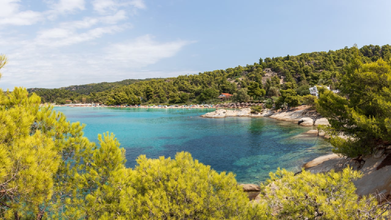 Destinațiile din Grecia unde poți plăti o vacanță de ultim moment, de 8 zile, cu mai puțin de 2.200 de lei: „O locație perfectă”