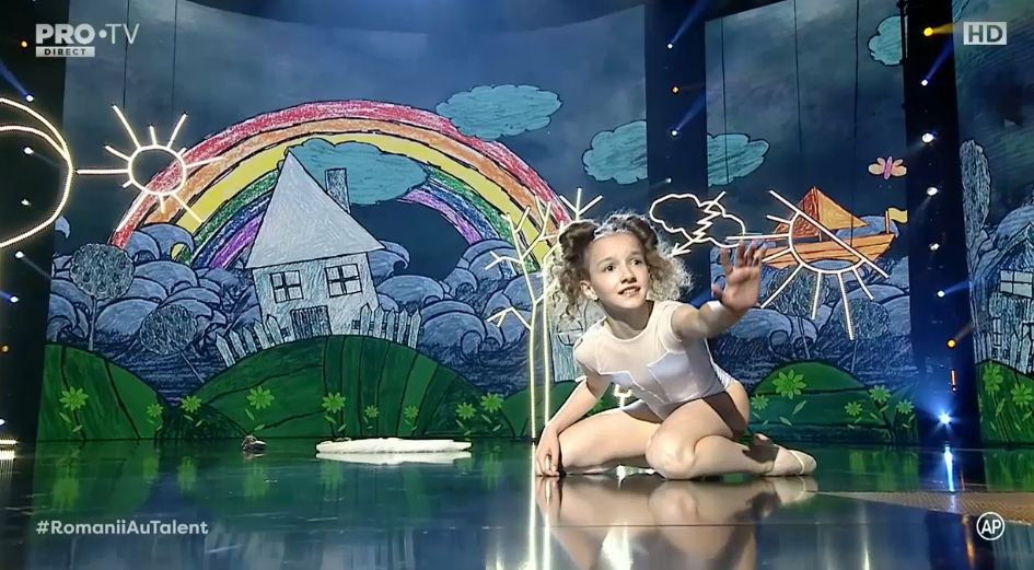 Ema Stoian, micuța dansatoare care a primit Golden Buzz de la Andra la Românii au talent, a impresionat în finală. "În orice zi a anului poți să-mi scrii o dorință și o să ți-o îndeplinesc" | FOTO & VIDEO