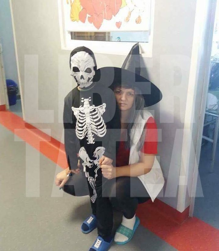 REPORTAJ/ Drama unei familii din Buzău: O mamă și mezinul ei, diagnosticați cu cancer. "Lumea pentru mine s-a oprit în loc" (GALERIE FOTO)