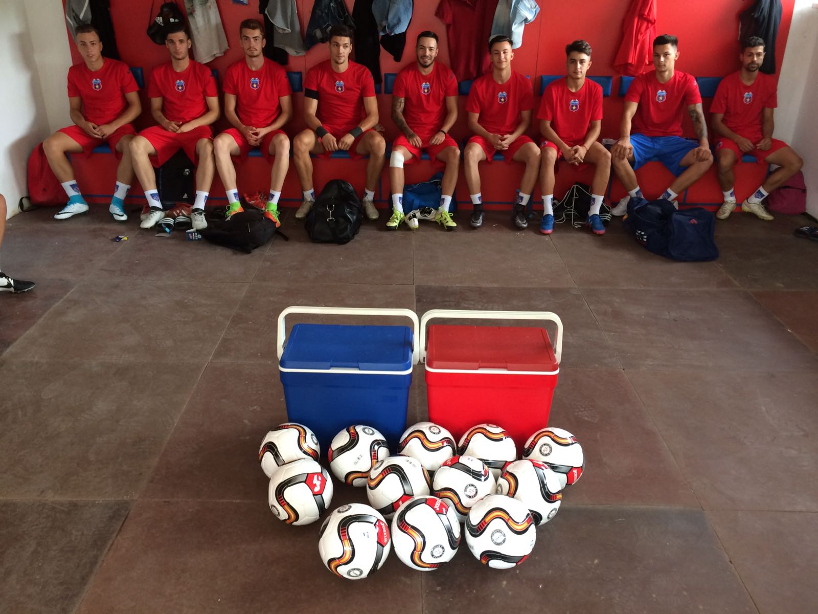 CSA Steaua și-a prezentat lotul. Trupa MApN nu știe încă în ce ligă va juca / FOTO
