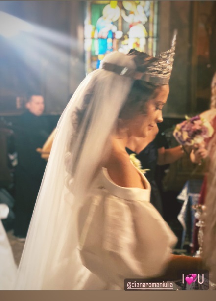 Vlad Zamfirescu s-a căsătorit religios cu Diana Roman. Primele imagini cu mireasa, care e mai tânără cu 17 ani decât mirele