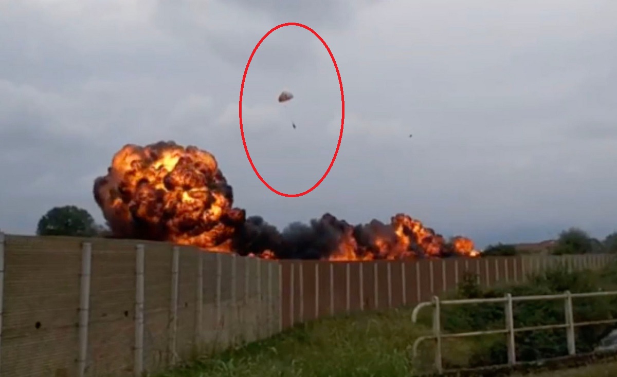 Pilotul avionului care a căzut peste o mașină și a luat foc, iar o fetiță de 5 ani a murit, nu mai poate dormi: „Mă gândesc doar la micuța Laura”