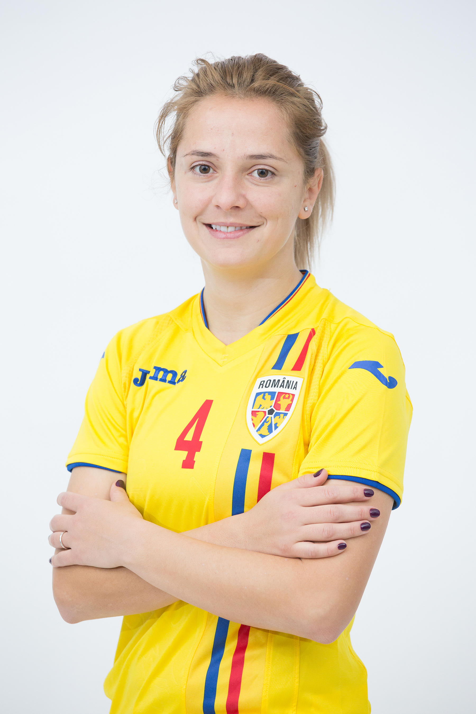 Ce fotbaliste sexy avem în națională. Echipament croit special pentru ele | GALERIE FOTO&VIDEO