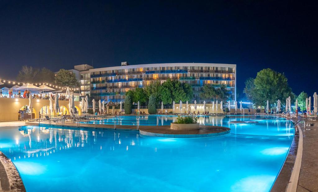 Cele mai mari hoteluri și resorturi din România. Topul giganților din București și de pe litoral
