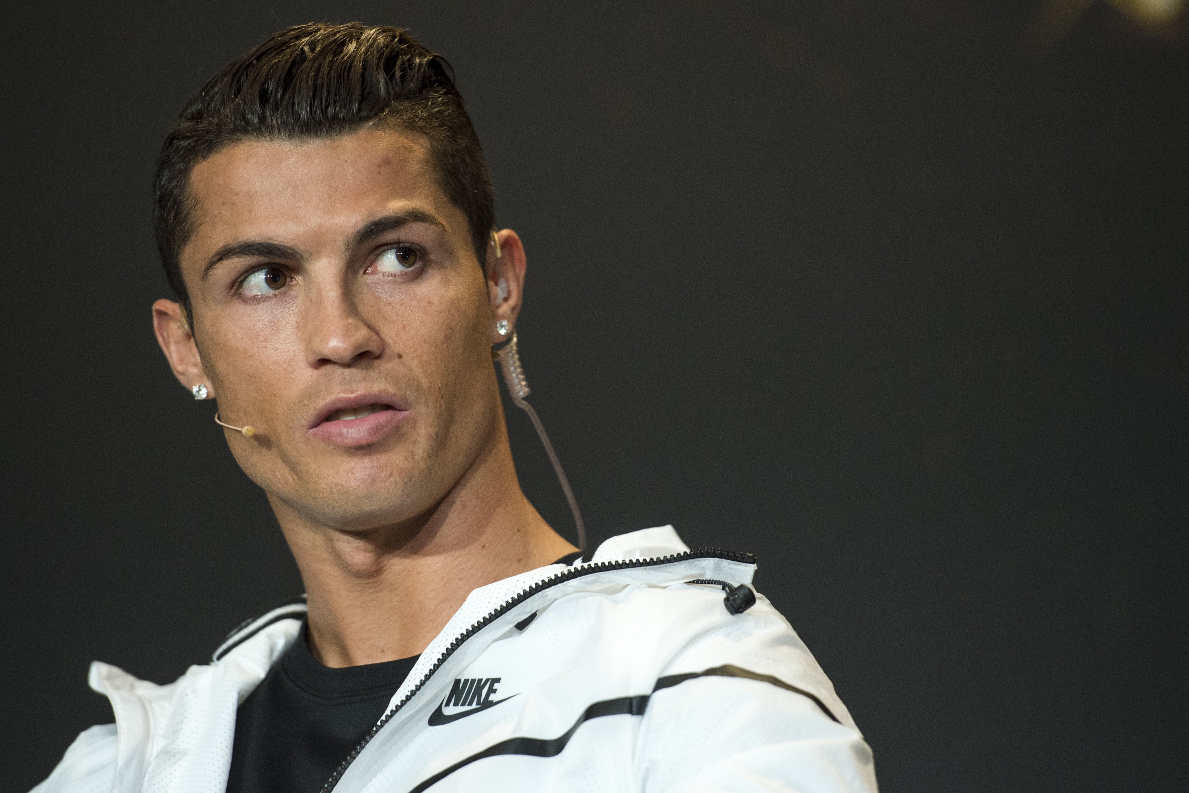 BALONUL DE AUR / FIFA l-a încoronat pe Ronaldo al III-lea / FOTO & VIDEO