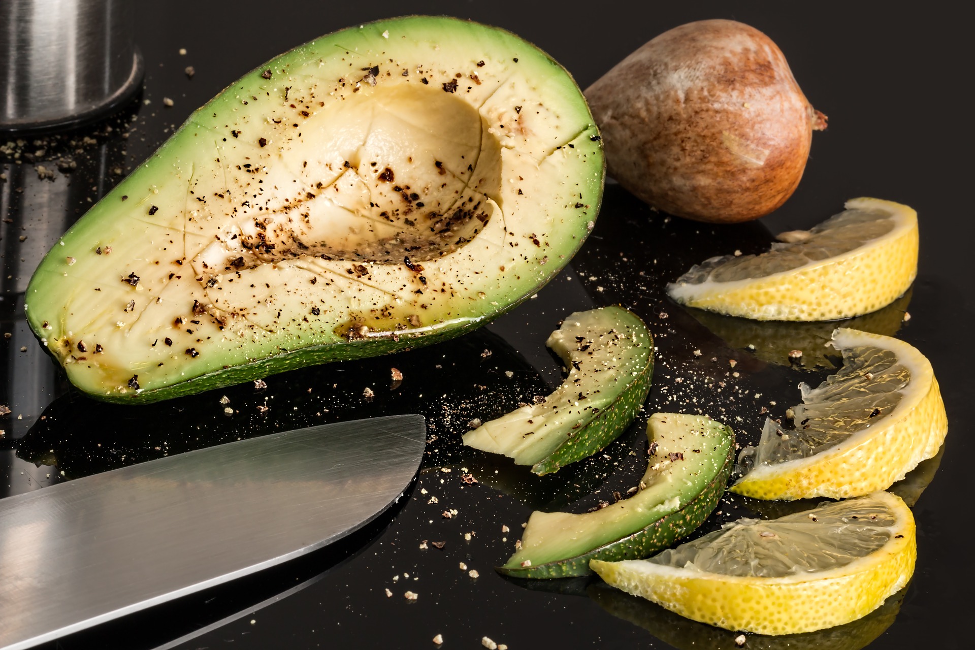 Cum se mănâncă avocado. Ce calități nutritive are