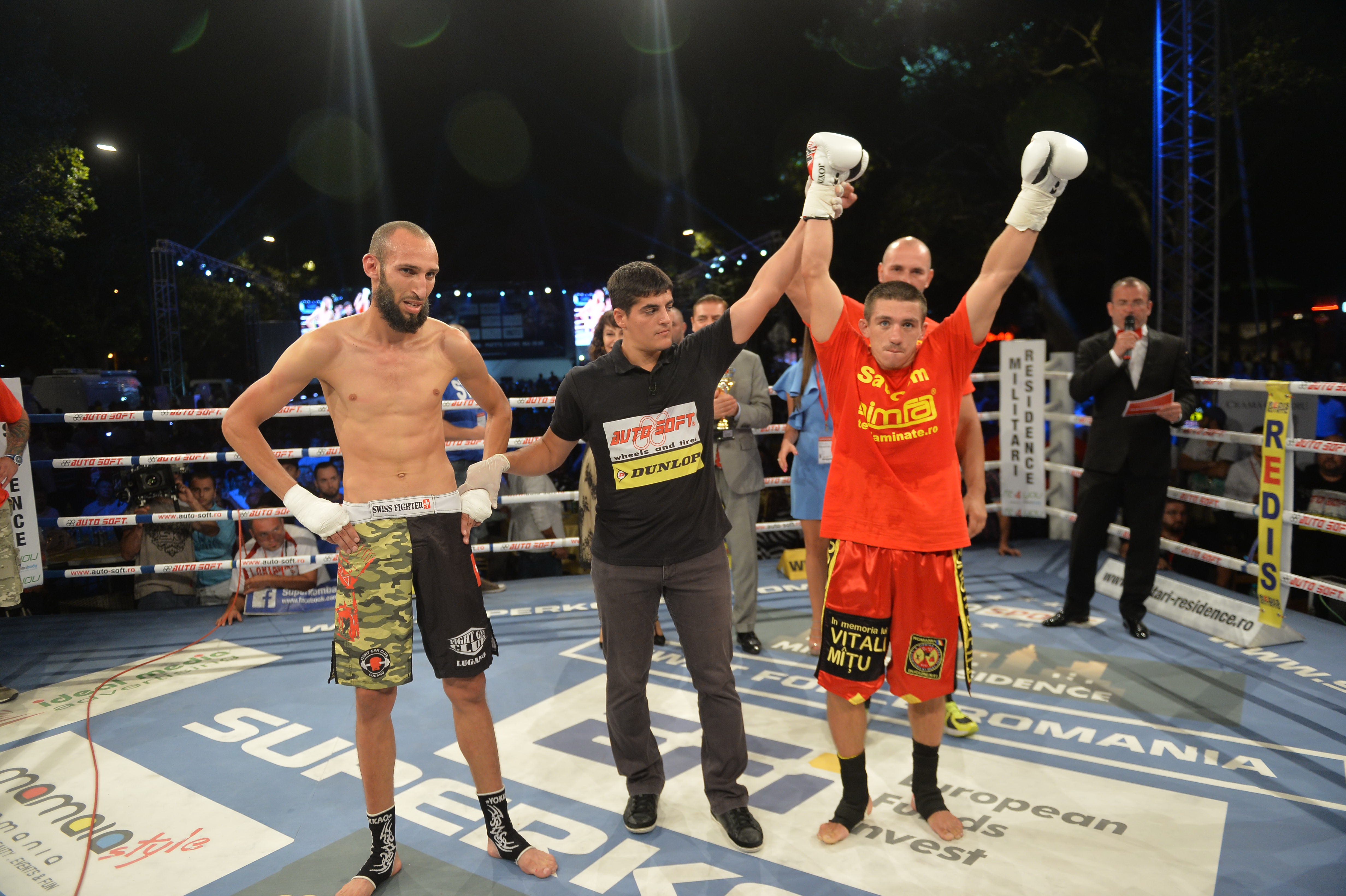 Andrei Stoica îşi păstrează centura de campion mondial / GALERIE FOTO&VIDEO
