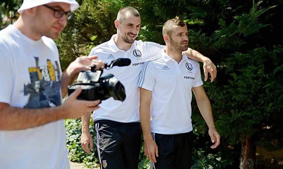 LIGA EUROPA, turul 2, retur: Botoșani - Legia 0-3 (în tur: 0-1) / Astra - Inverness 0-0 (1-0). ^Polonezii au făcut LEGEA cu clovnii Cordoș și Acsinte. Echipa lui Șumudică, zgârcită cu golurile cu scoțienii! West Ham, viitoarea adversară