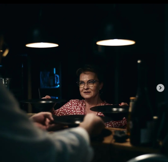 Mona Nicolici s-a căsătorit în secret cu chef Cezar Munteanu. Ei lucrează împreună: „Noi am început în doi”