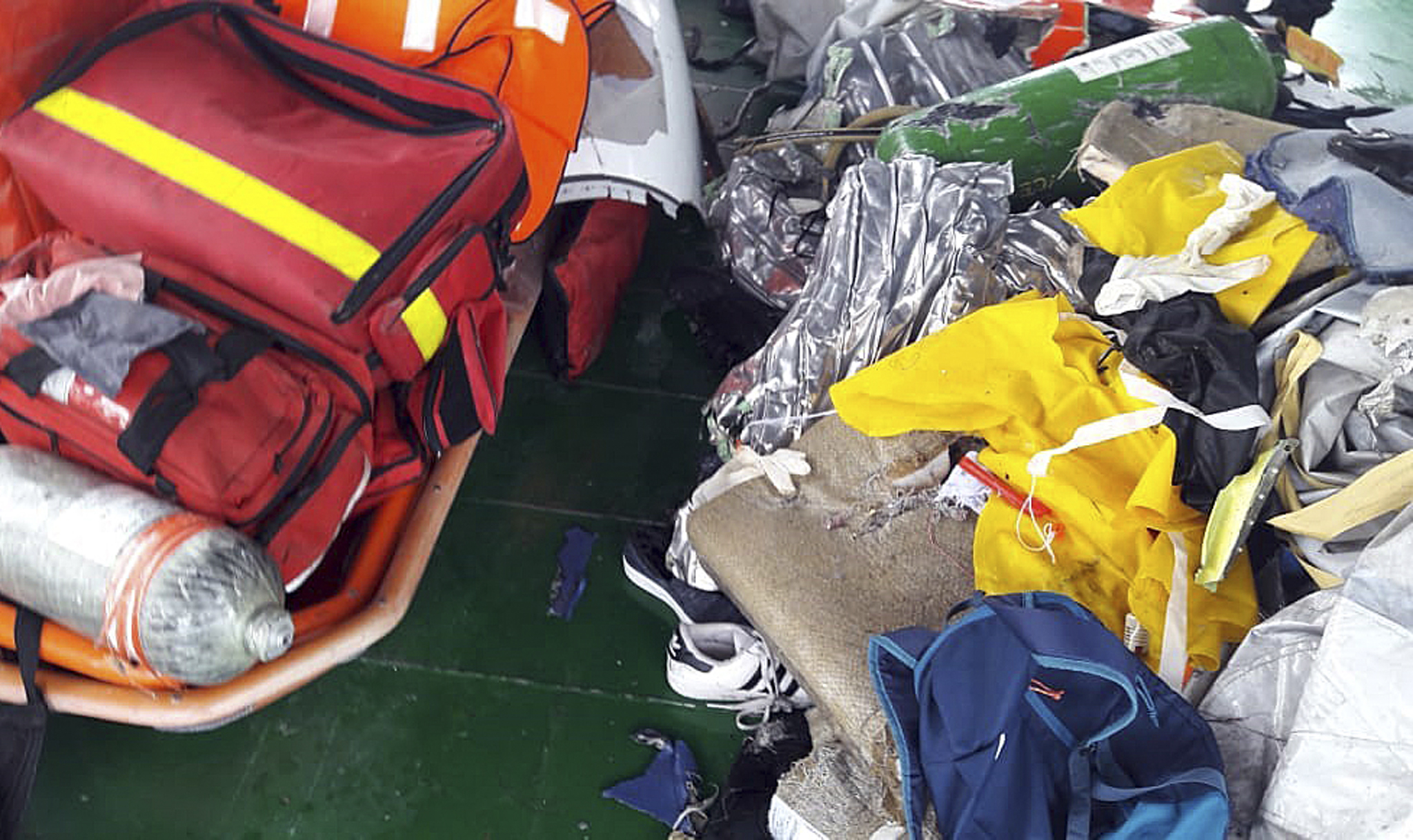 UPDATE | Accident aviatic în Indonezia. Echipele de salvare au recuperat 6 cadavre. Înainte ca avionul Lion Air să se prăbușească în mare, pilotul a raportat defecțiuni tehnice (FOTO și VIDEO)
