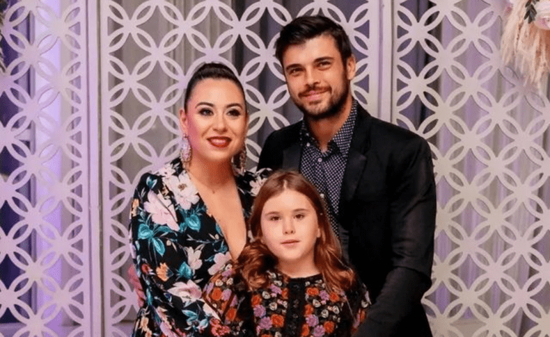 Oana Roman a făcut public mesajul de despărțire pe care i l-a trimis lui Marius Elisei: „S-a plecat din casă la cererea mea”