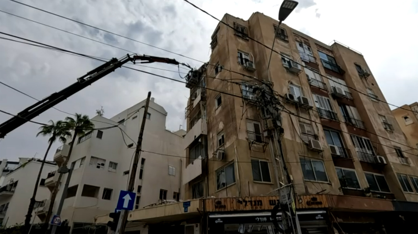 CORESPONDENȚĂ DE LA GRANIȚA CU FÂȘIA GAZA. Din adăposturile antiaeriene, israelienii cred că „nu mai există nicio șansă pentru pace!” Cei mai mulți îl acuză pe Netanyahu că „ne-a divizat” 