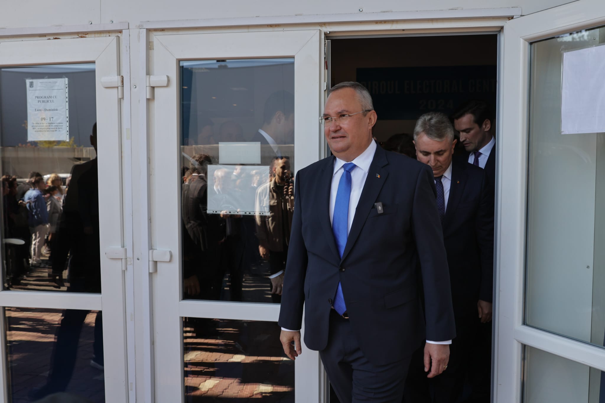Nicolae Ciucă şi-a depus candidatura la alegerile prezidenţiale: „România are nevoie de o viziune de dreapta”