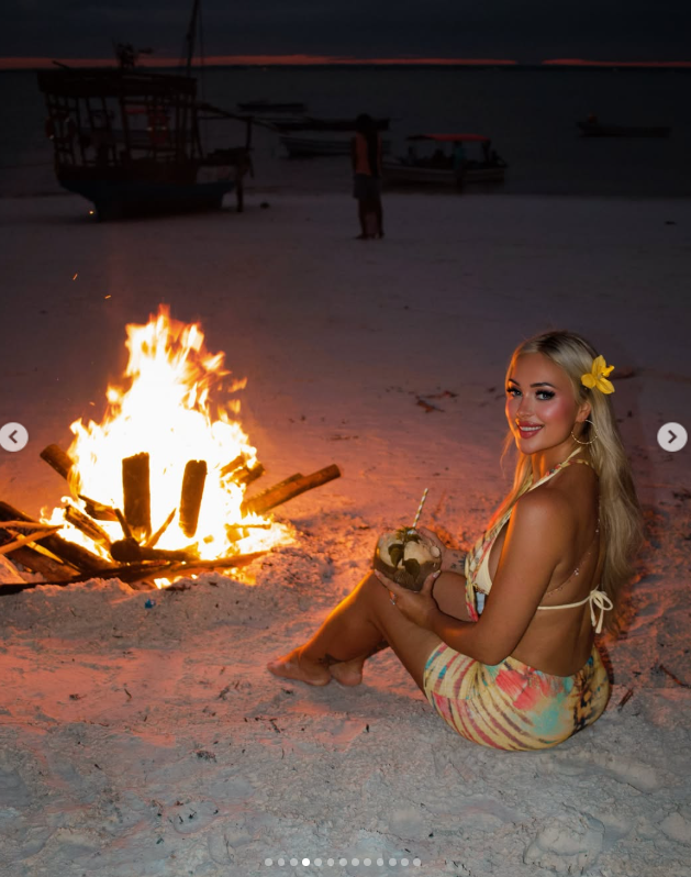 Imagini cu Raluca Zenga în costum de baie. Cum arată fosta soție a lui Walter Zenga la 44 de ani. „Viața se mișcă atât de repede”
