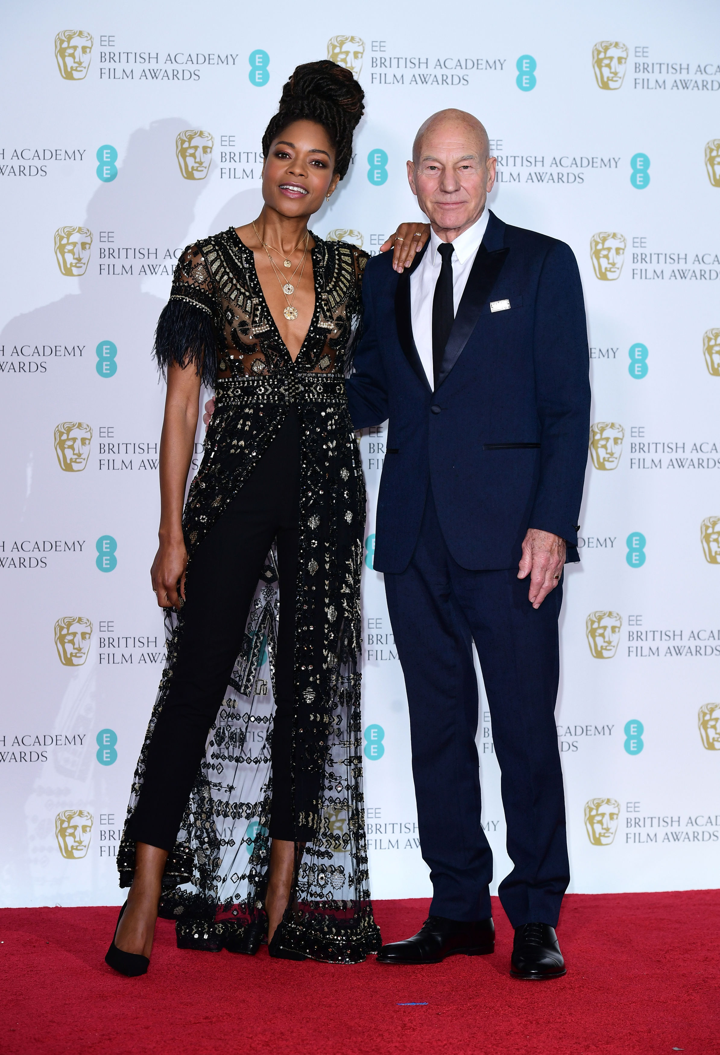 Ținutele actorilor la Premiile BAFTA 2018. Gala a fost dominată de mișcarea ”Time’s Up”