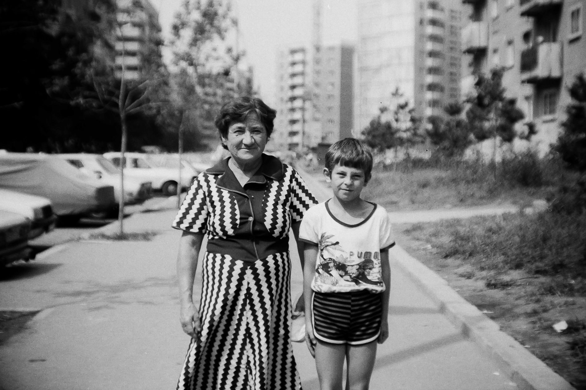 Bucureștiul liber de acum 30 de ani, fotografiat de un japonez aventurier: “Am văzut mulți oameni frumoși și liberi în acele zile”