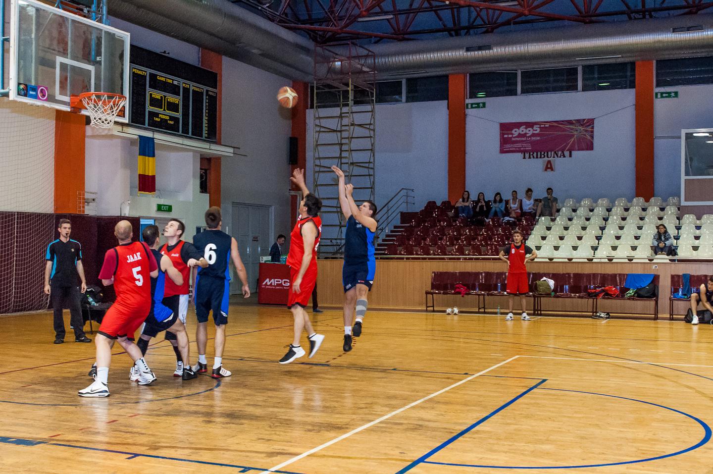 Spirit de echipă și competiții frumoase în noul sezon Romanian Corporate Sports / GALERIE FOTO