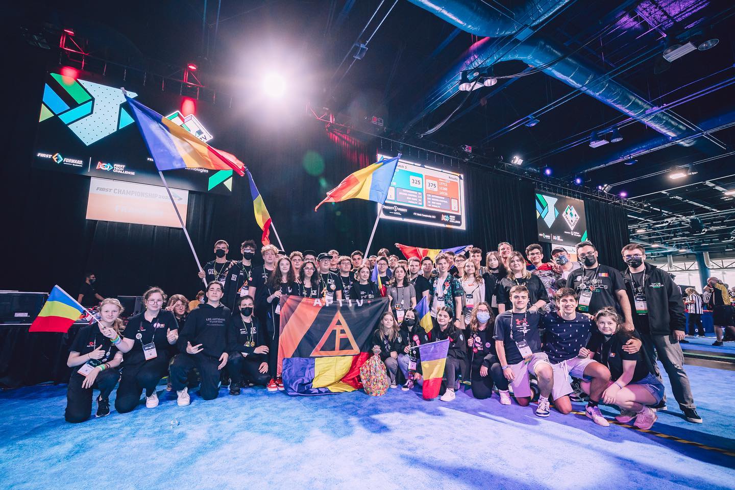 Câștigătorii Campionatului Mondial de Robotică sunt din Arad. Patru dintre ei explică și ce-i lipsește școlii românești