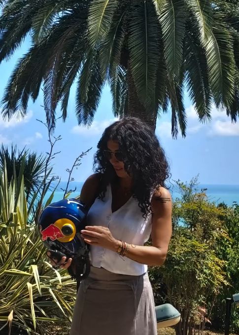 Ce s-a întâmplat când Mihaela Rădulescu a aprins o lumânare unde a murit Felix Baumgartner în Italia: „Mi-a adus un zâmbet larg pe chip”