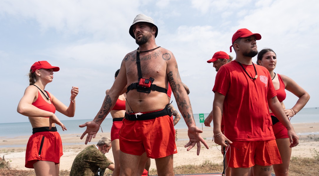 Vladimir Drăghia, cu fața plină de sânge la „Desafio: Aventura”. S-a accidentat la prima probă